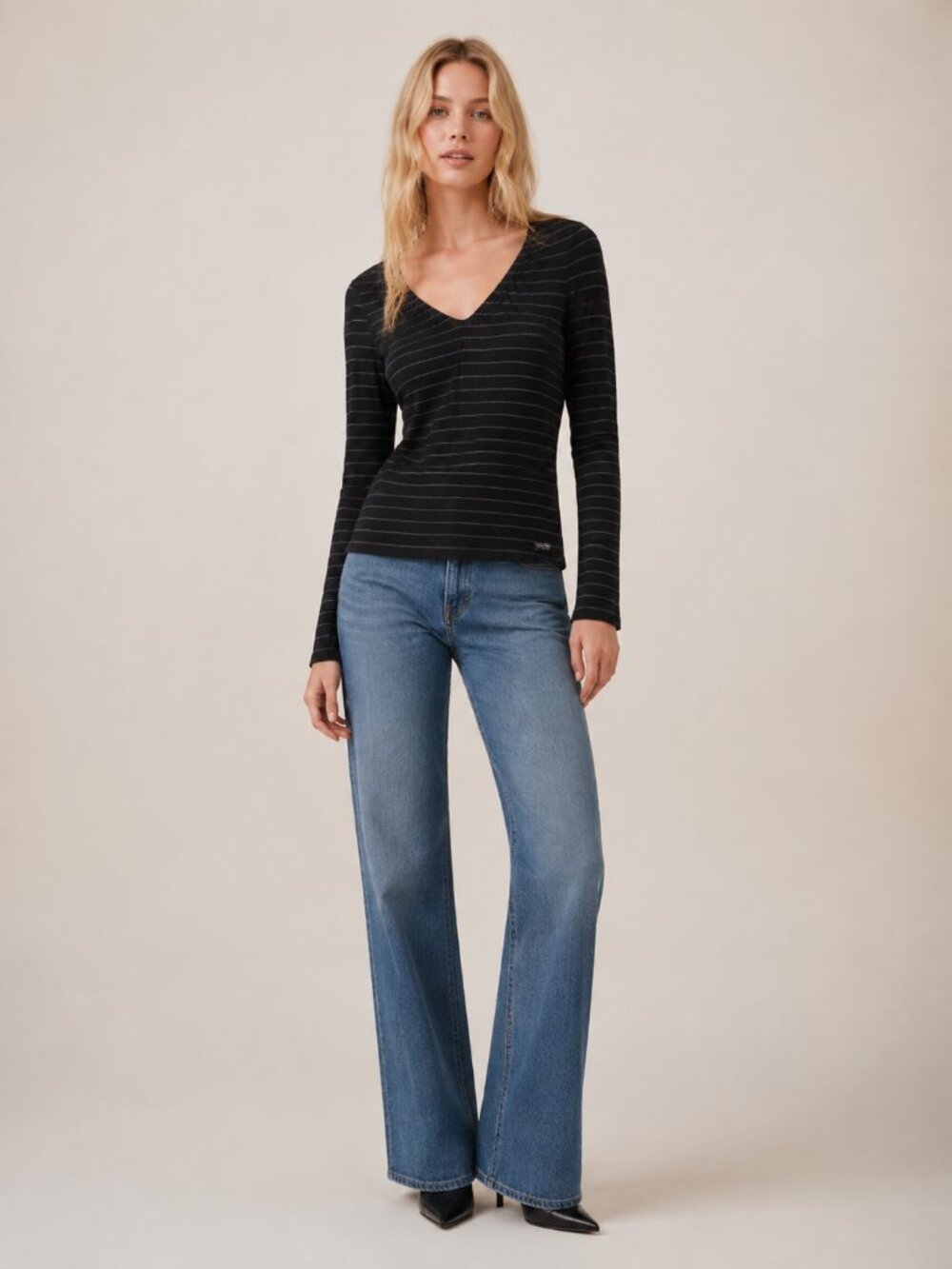 2/$30 Calvin Klein Striped Gathered V-Neck Raglan Top Long Sleeve Black #A3862